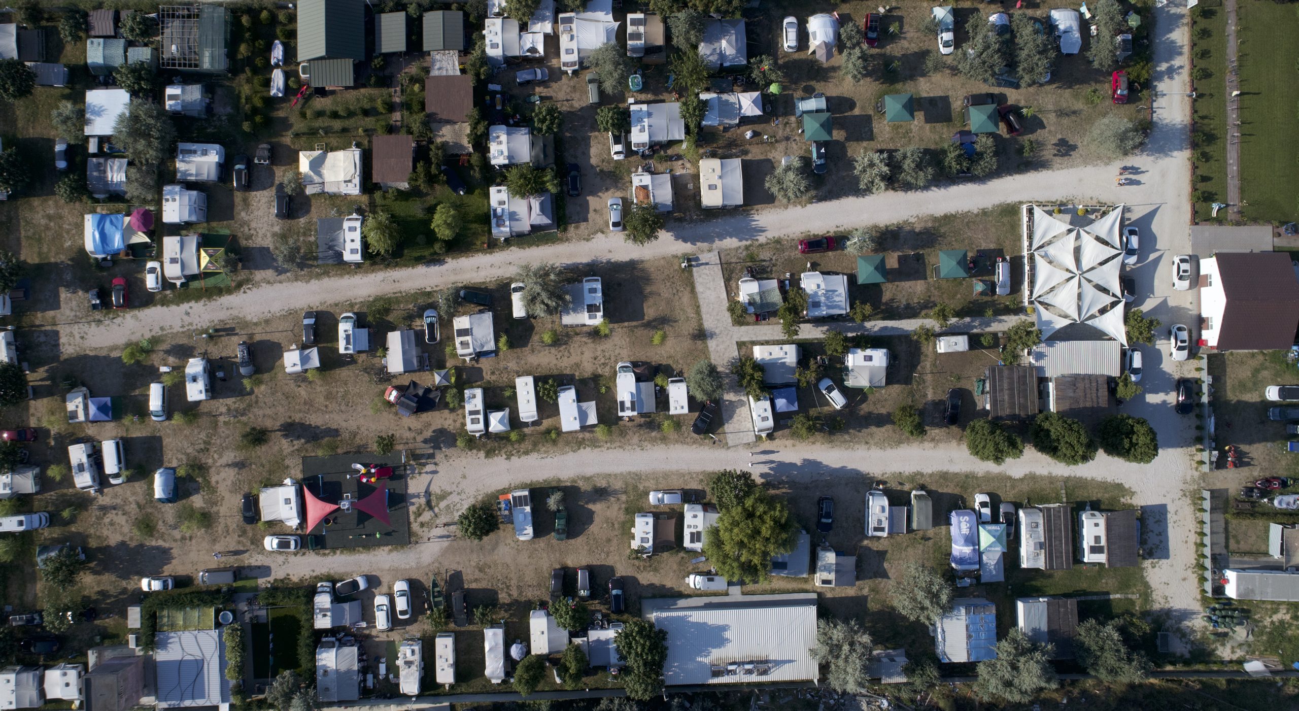 Camping BYA Năvodari — vedere aeriană din dronă